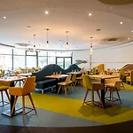 Otel Le M & Bordeaux Aeroport By & Preference Mérignac