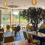 Otel Le M & Bordeaux Aeroport By & Preference Mérignac