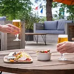 Otel Le M & Bordeaux Aeroport By & Preference