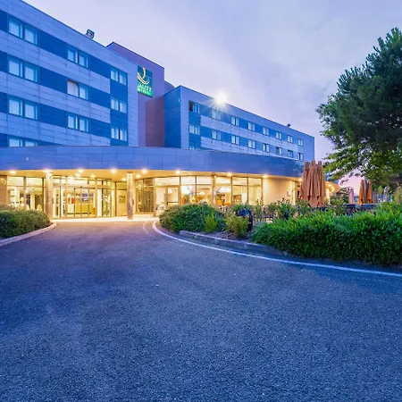 Le M & Bordeaux Aeroport By & Preference Отель 4*