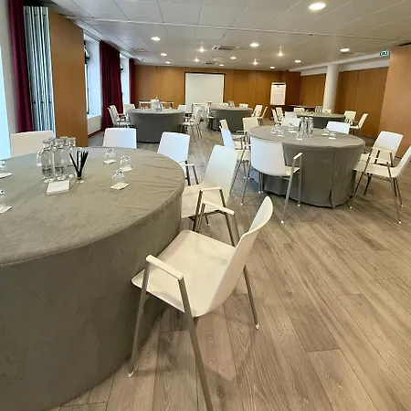 Le M & Bordeaux Aeroport By & Preference Merignac (Gironde)