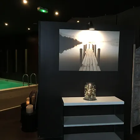 Отель Le M & Bordeaux Aeroport By & Preference Мериньяк