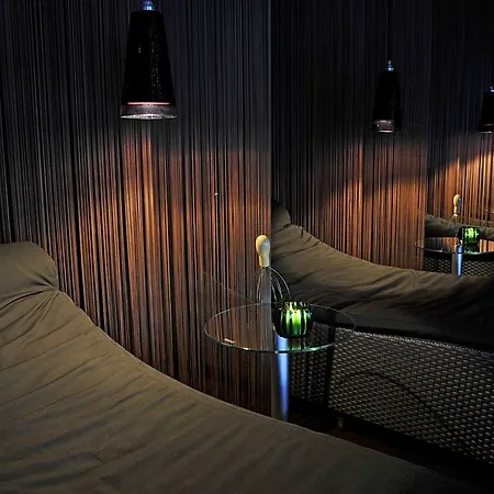 Hotel Le M & Bordeaux Aeroport By & Preference