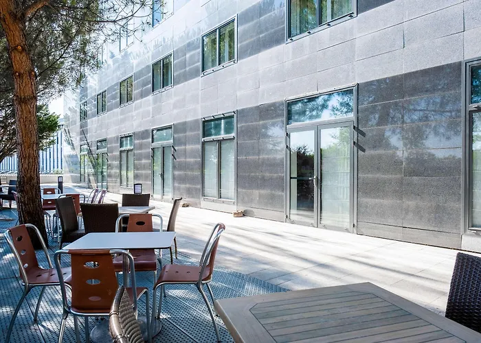 酒店 Le M & Bordeaux Aeroport By & Preference