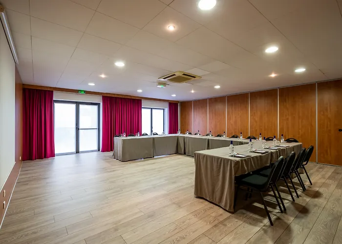 Le M & Bordeaux Aeroport By & Preference 4* Mérignac