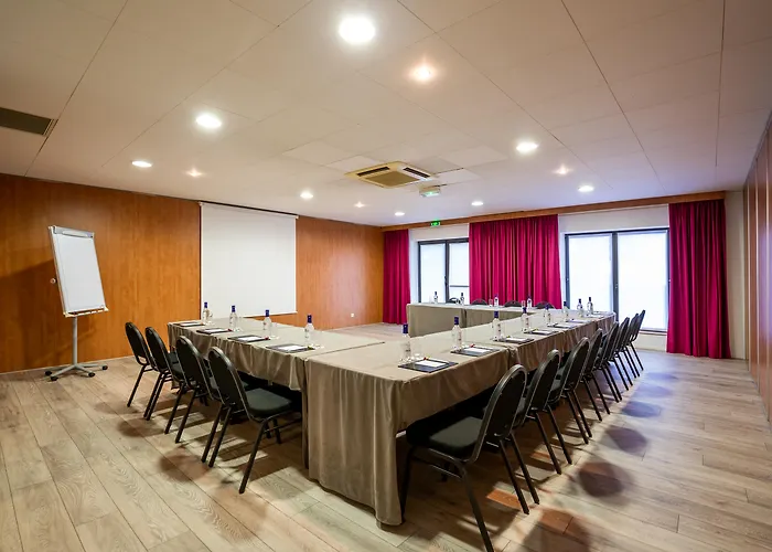 Le M & Bordeaux Aeroport By & Preference 4* Mérignac