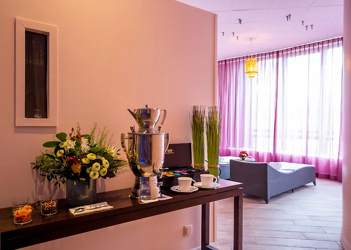 Le M & Bordeaux Aeroport By & Preference 酒店