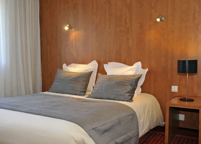 酒店 Le M & Bordeaux Aeroport By & Preference 4*