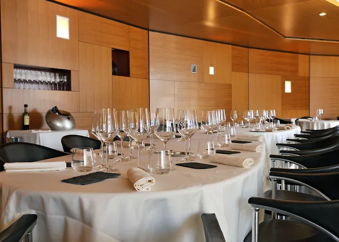 Le M & Bordeaux Aeroport By & Preference 酒店 4*