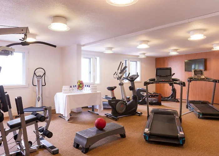 酒店 Le M & Bordeaux Aeroport By & Preference 4*