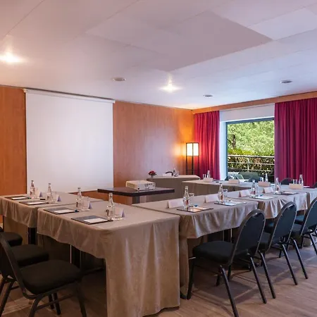 Hotel Le M & Bordeaux Aeroport By & Preference